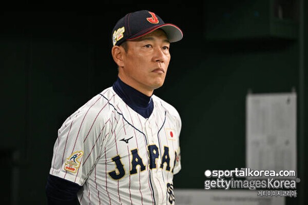 이바타 히로카즈 감독