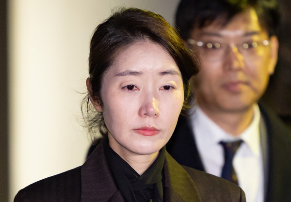  강선우 무소속 의원이 3월3일 오후 서울 서초구 서울중앙지방법원에서 열린 구속 전 피의자 심문(영장실질심사)를 마친 뒤 법원을 나서고 있다./사진=뉴시스.