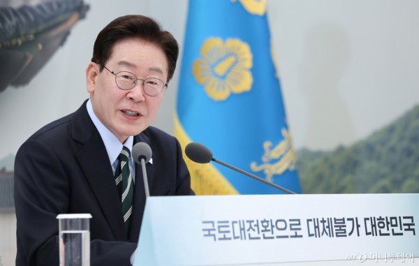 [서울=뉴시스] 김진아 기자 = 이재명 대통령이 16일 청와대 영빈관에서 열린 