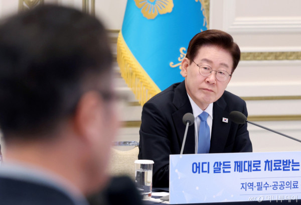 [서울=뉴시스] 조성봉 기자 = 이재명 대통령이 22일 청와대 영빈관에서 열린 