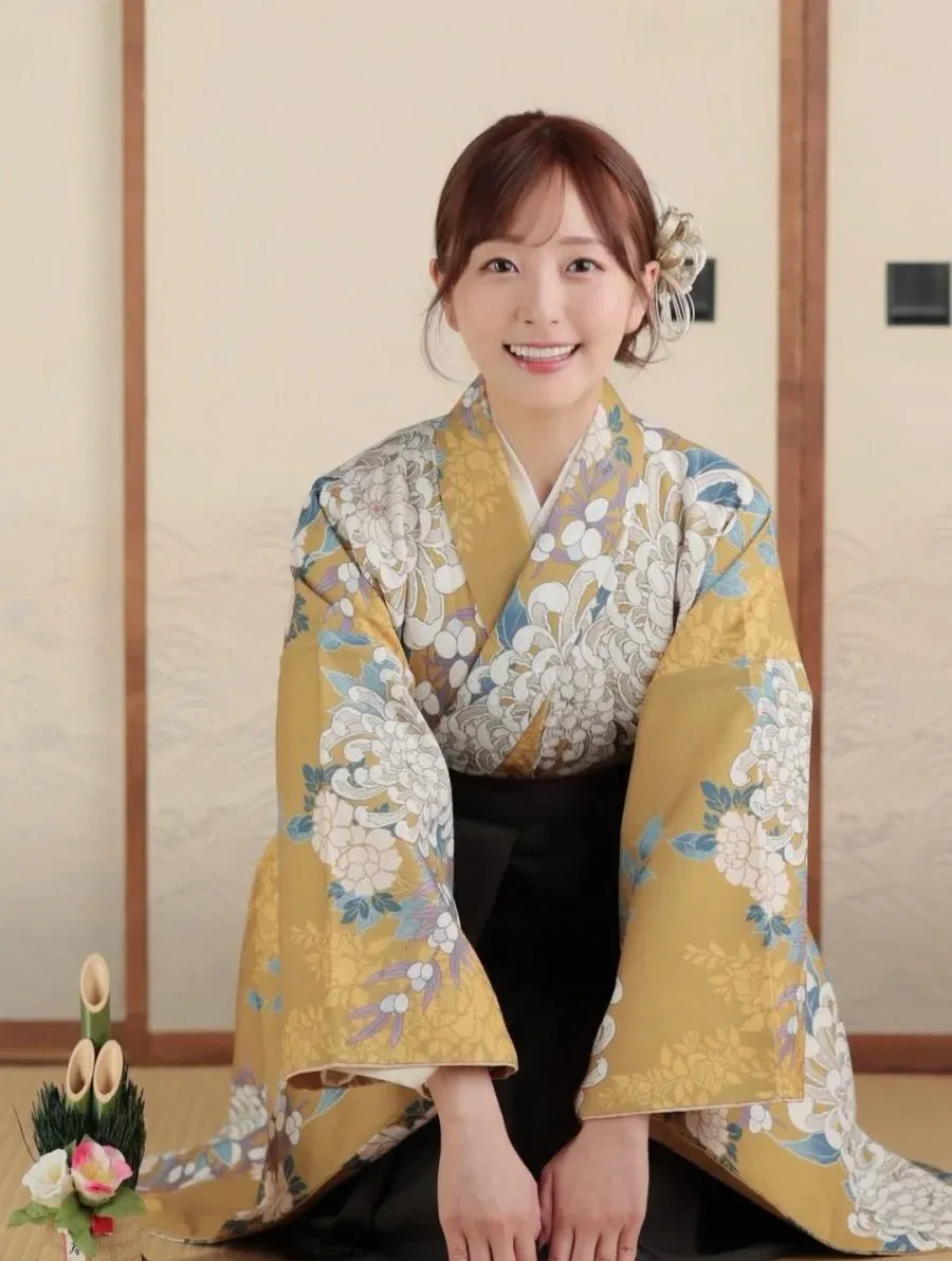 아오조라 히카리.webp 어느 일본녀의 새해맞이 화보