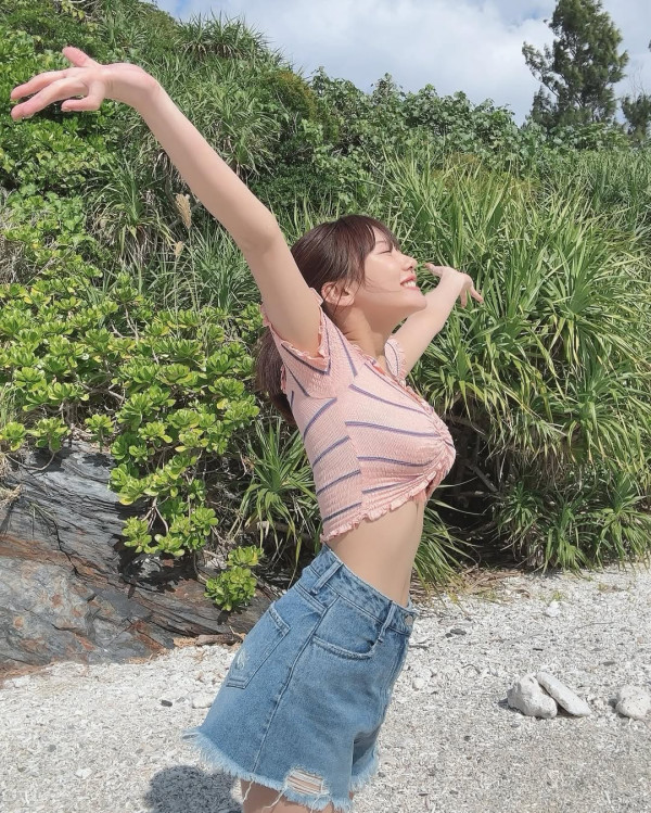 1000185521.jpg ㅇㅎ)인기글 전 hkt 48 미쿠 다른 사진들